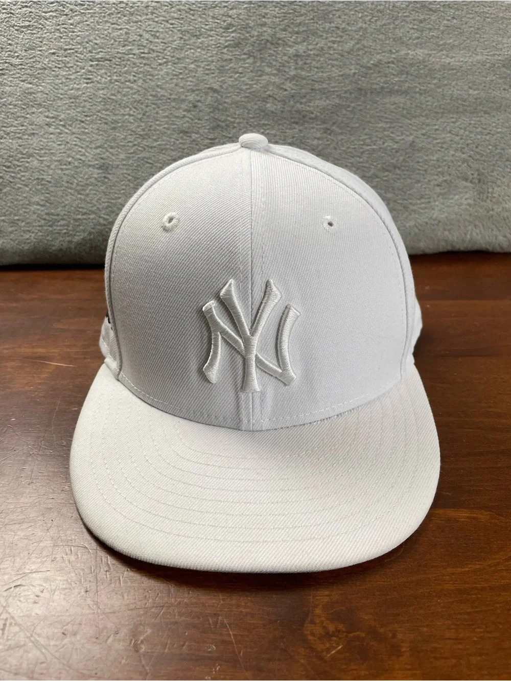 New York Yankees Hat Cap Fitted Mens 7 3/8 White MLB Harlem New Era 59FIFTY
